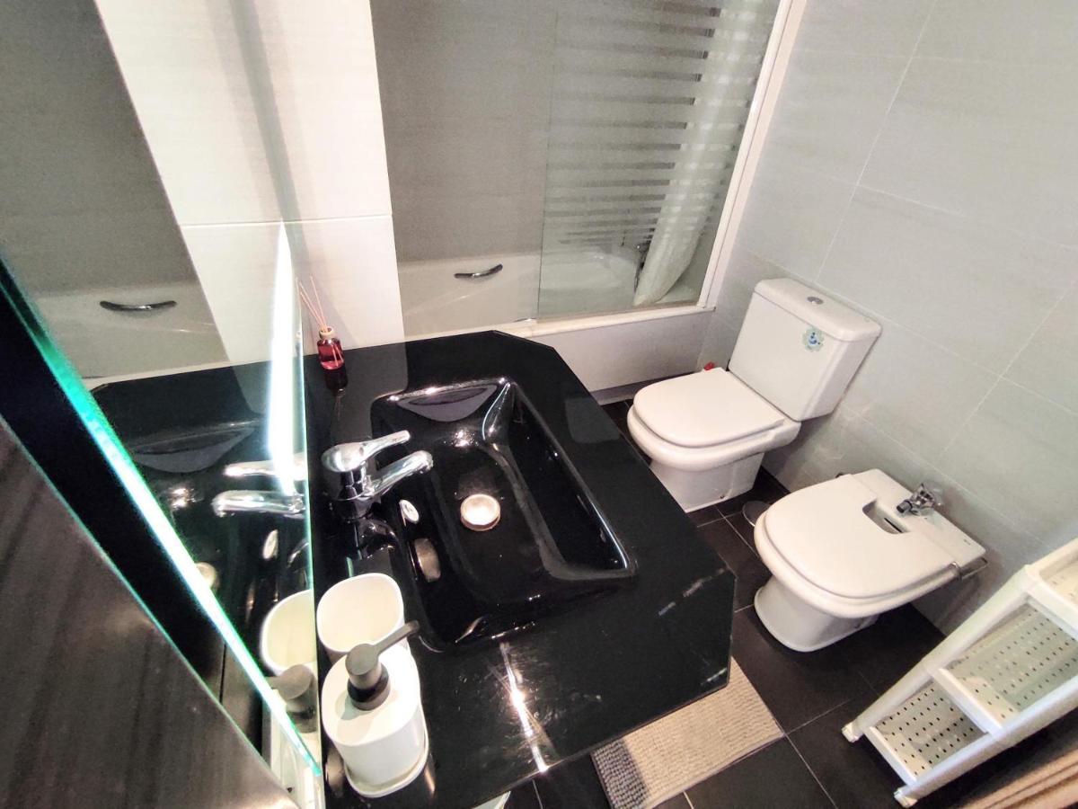 Manuela Nogales Apartments! Málaga Kültér fotó