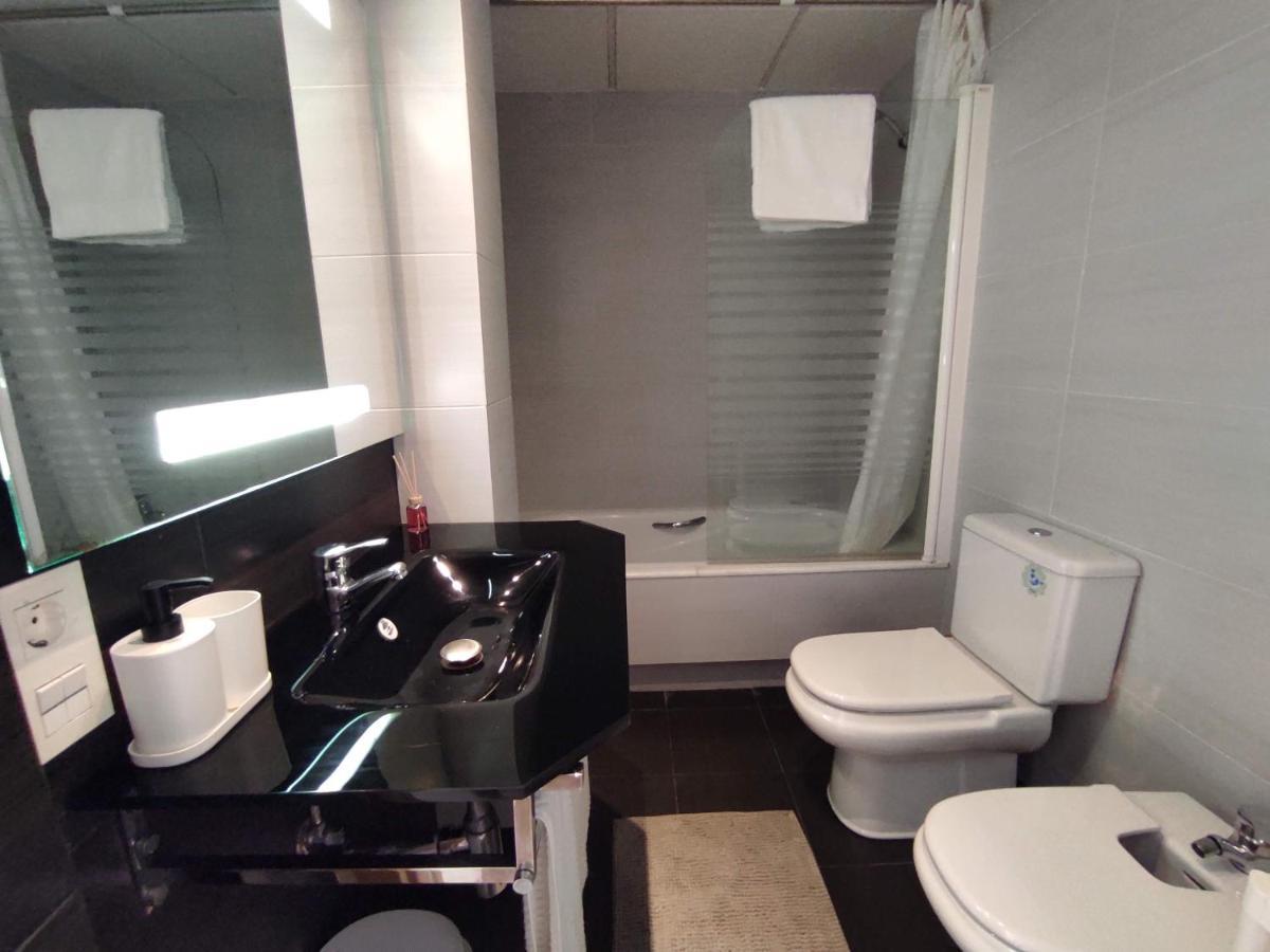 Manuela Nogales Apartments! Málaga Kültér fotó